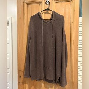 Soft Surroundings Beachy Pull Over Sweater